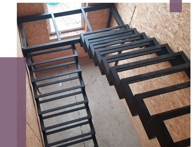 Демонтаж лестниц на металлокаркасе в Чапаевске от 7355 руб. за м²