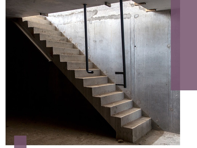 Изготовление и монтаж лестниц в подвале в Чапаевске
