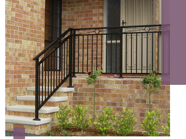 Уличные перила из металла под ключ в Чапаевске