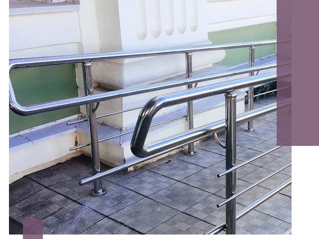 Ограждения пандусов из металла и нержавейки в Чапаевске