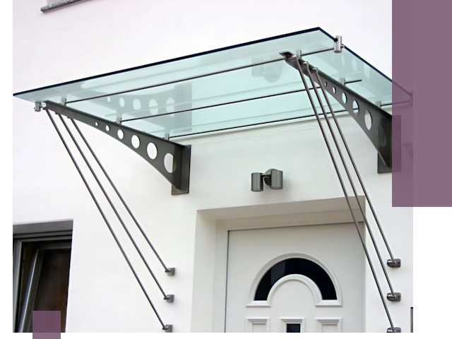 Козырьки над входом под ключ в Чапаевске — изготовление и монтаж